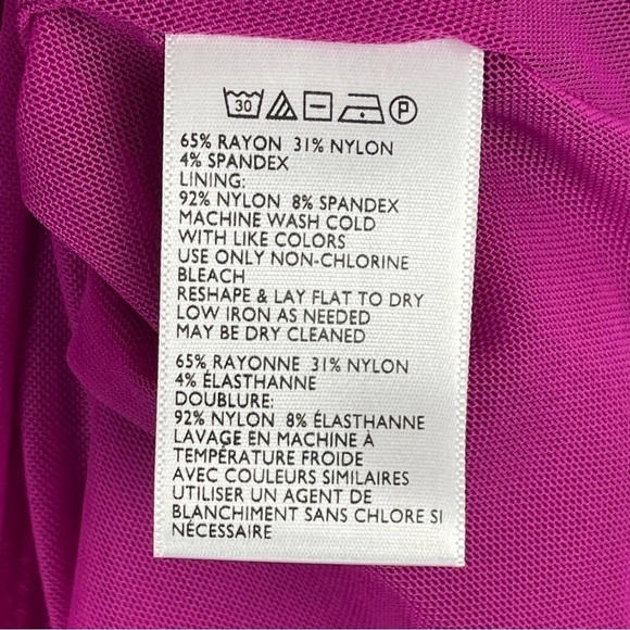 URBAN OUTFITTERS MARIA PONTE STRETCH TULIP SHORT SLEEVE SKATER MINI DRESS - Picture 12 of 13